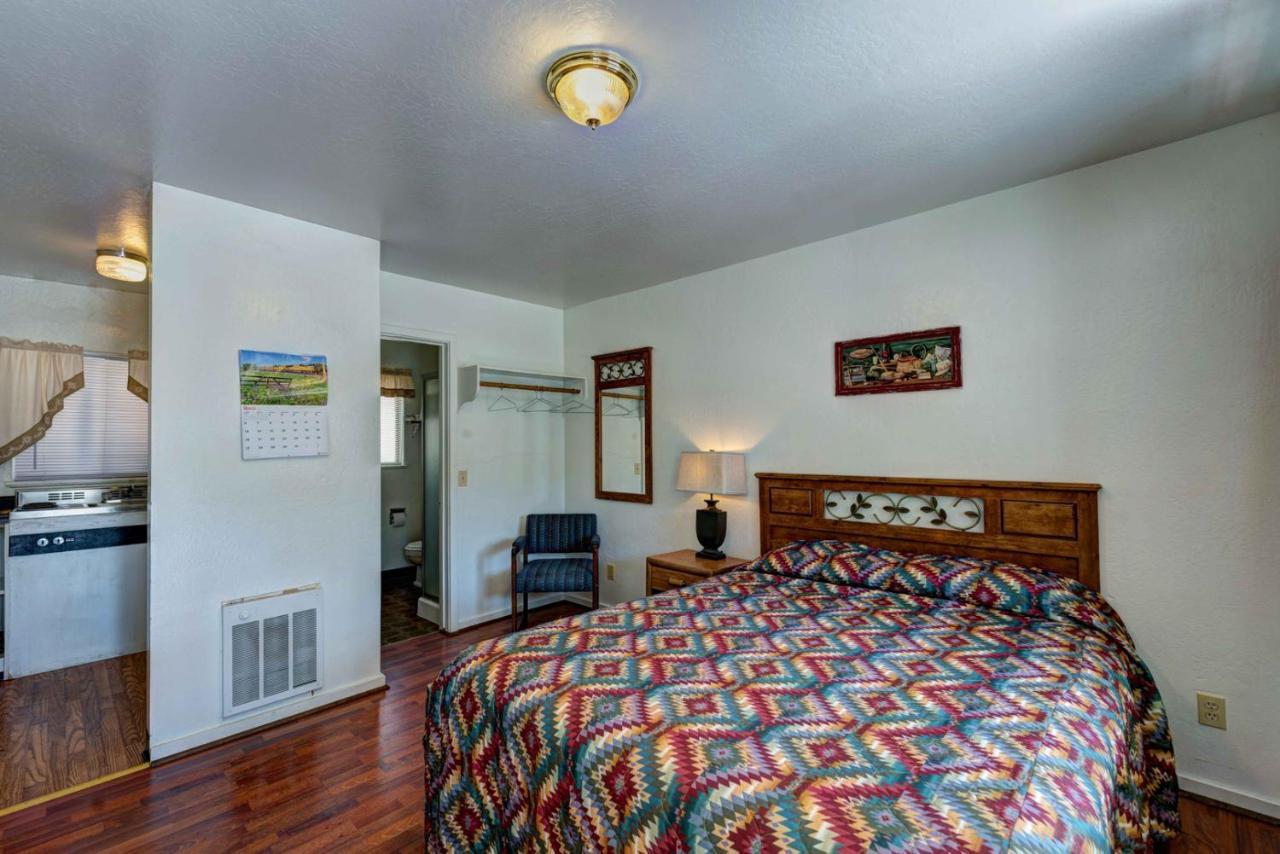 Lake Shasta Lodge 莱克海德 外观 照片